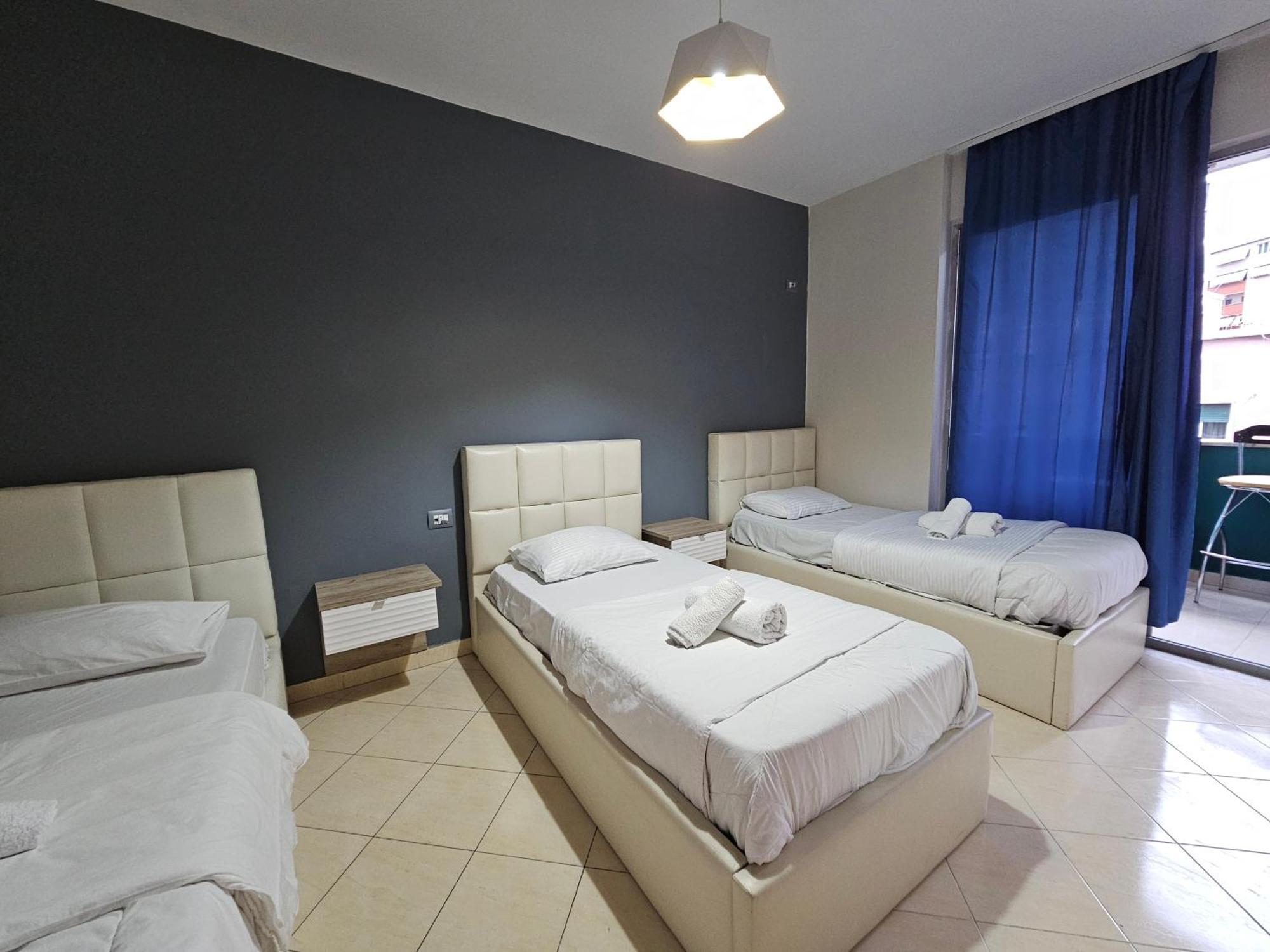 Aura Skanderbeg Square Apartments Тирана Экстерьер фото