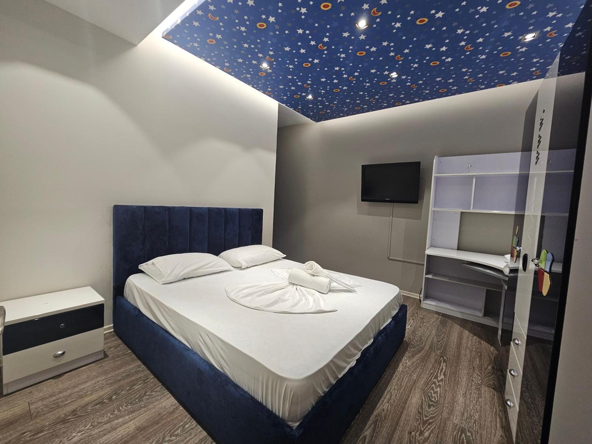 Aura Skanderbeg Square Apartments Тирана Экстерьер фото